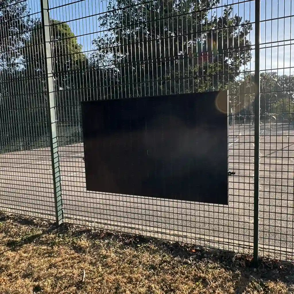 Worldwide Solar Model 3 – Mesh Fence Solar Panel Mount – Full Container